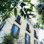 לינה וארוחת בוקר De Vivo Realty - Coco's