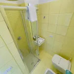 De Vivo Realty - Coco's Bed and Breakfast 3*