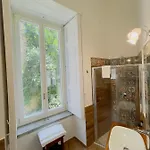 Bed and Breakfast De Vivo Realty - Coco's Meta