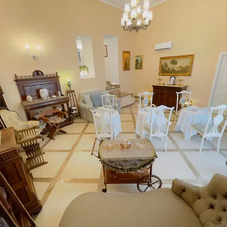 Bed and Breakfast De Vivo Realty - Coco's 3*