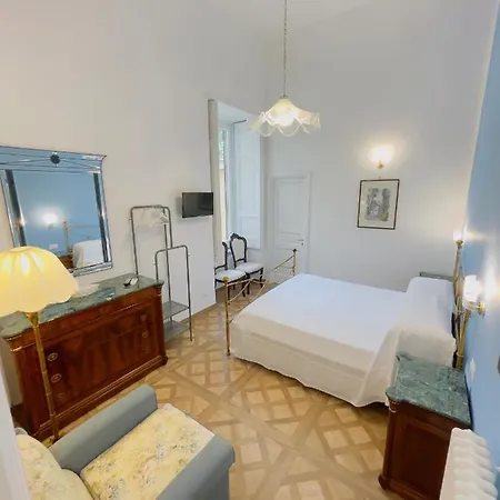 Coco's - De Vivo Realty Meta